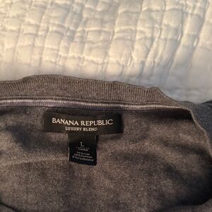 Banana Republic Men's Crewneck Sweater in Gray